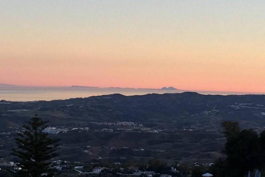 Stunning Apartment In The Heart Of Mijas Pueblo מראה חיצוני תמונה